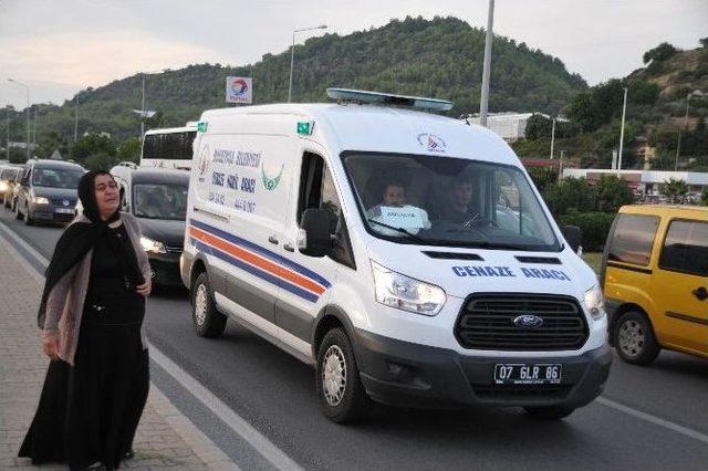 Ankara’daki Patlamada Ölen 2 Kişinin Cenazeleri Alanya’ya Getirildi