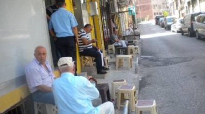 İzmit&rsquo;te Kaldırım Denetimleri Devam Ediyor