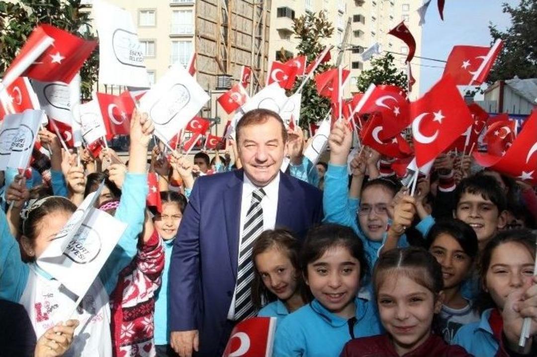 Esenyurt&rsquo;ta Eğitime 32 Derslikli Yeni Okul Desteği