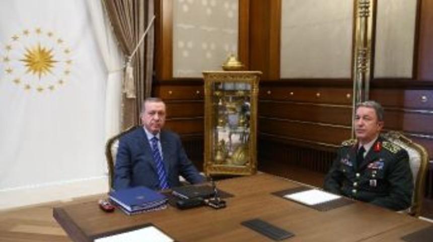 Cumhurbaşkanı Erdoğan, Genelkurmay Başkanı Orgeneral Akar&rsquo;ı Kabul Etti