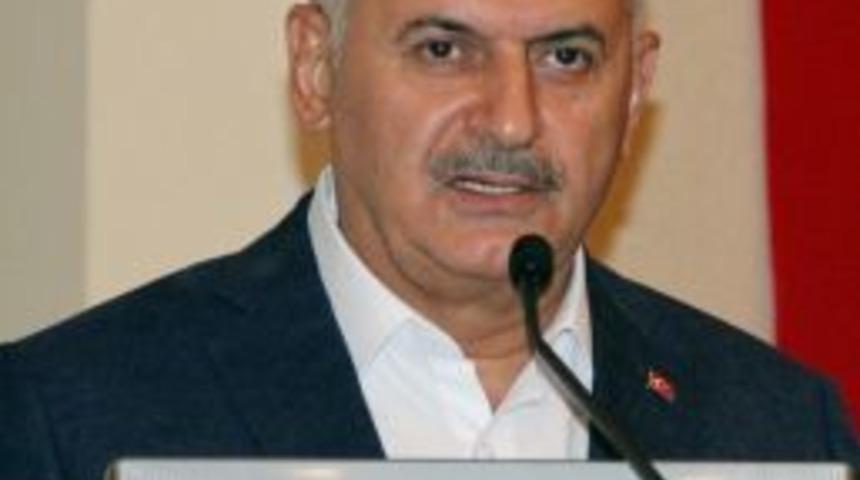 &Uuml;nal, Binali Yıldırım&rsquo;ın &Ouml;d&uuml;l&uuml;n&uuml; İzmir&rsquo;de Takdim Edecek