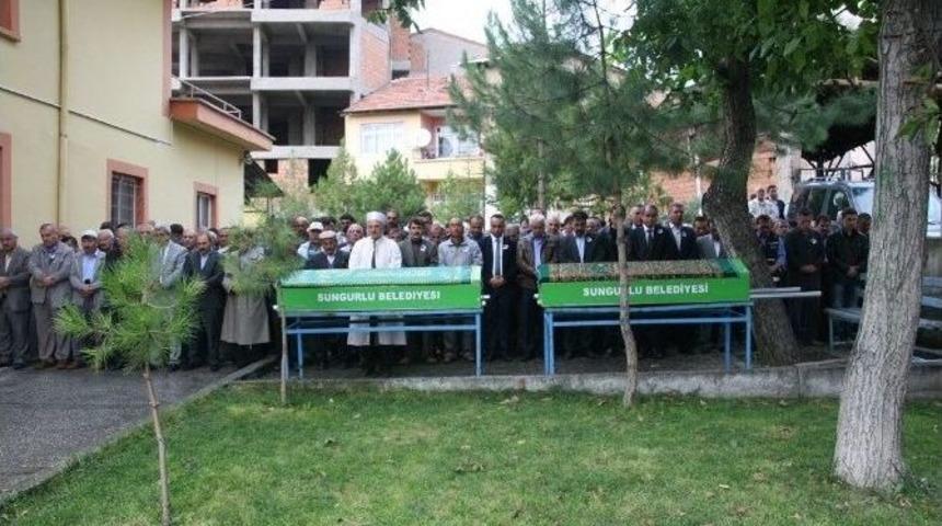 Mustafa B&uuml;ken Toprağa Verildi