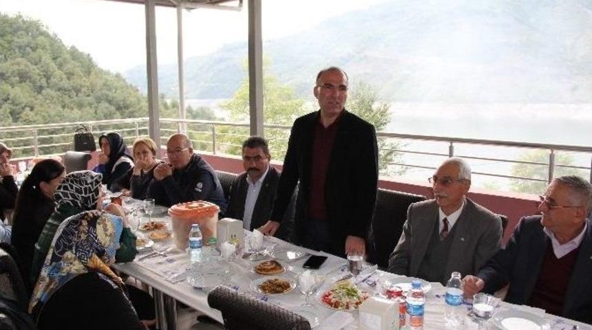 Kızılay Şube Başkanları Ayvacık&rsquo;ta Toplandı