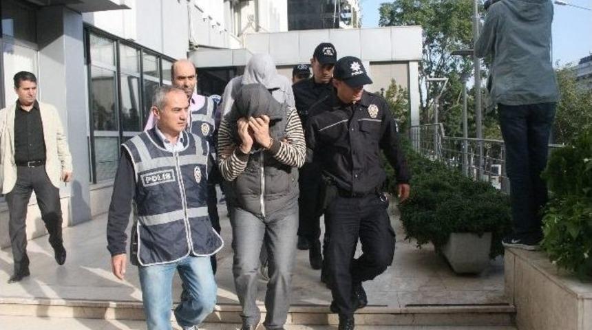 Bursa&rsquo;daki Fuhuş Operasyonunda 8 Tutuklama