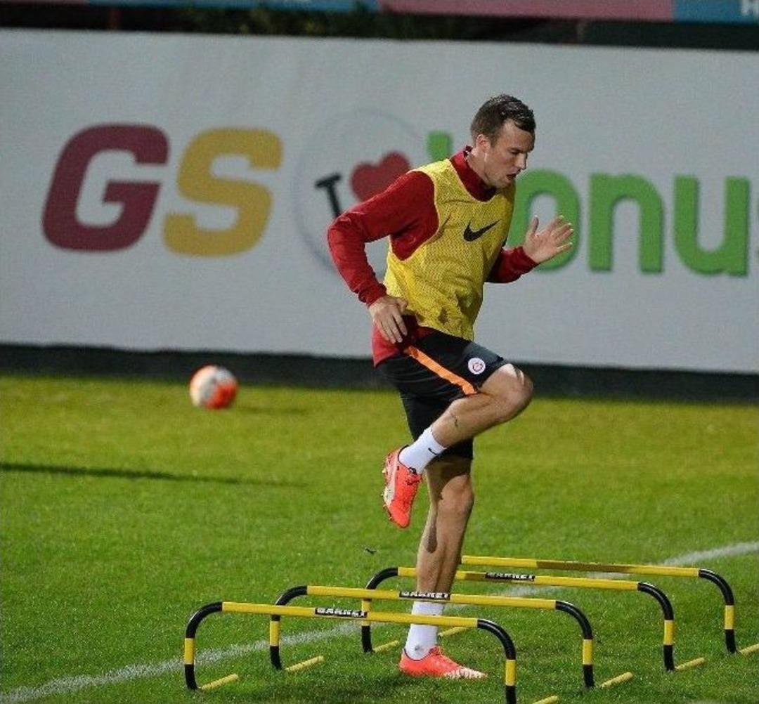 Galatasaray, Gen&ccedil;lerbirliği Ma&ccedil;ı Hazırlıklarına Başladı