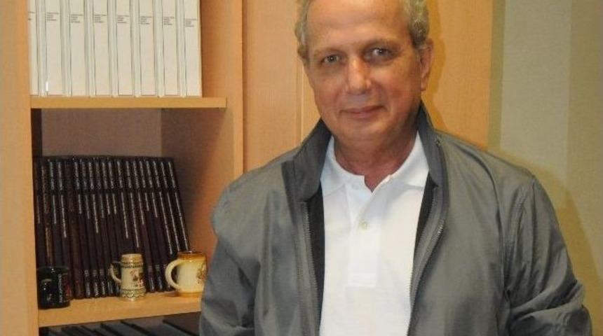 20-40 Yaş Arası Erkeklere &lsquo;testis T&uuml;m&ouml;r&uuml;&rsquo; Uyarısı