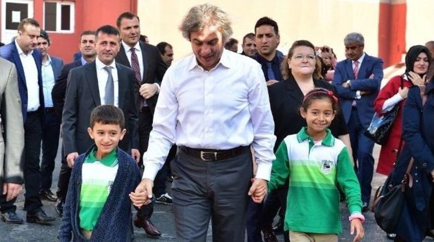 Başkan Demircan: &ldquo;okul Merkezli Yaşamı Benimsiyoruz&rdquo;