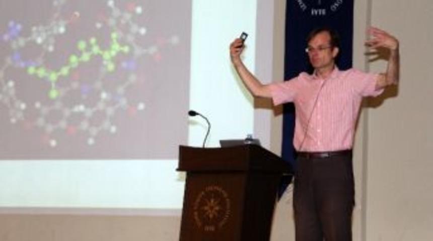 Nobel &Ouml;d&uuml;ll&uuml; Prof. Dr. Klaus Von Klitzing İyte&rsquo;de Toplantılara Katıldı