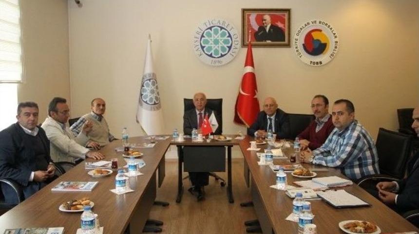 Başkan Hi&ccedil;yılmaz, "meslek Komiteleri &Ccedil;alışmalarımız &Ouml;rnek Oldu"