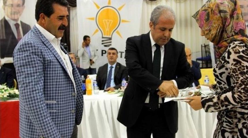 Chp Ve Mhp&rsquo;den Ak Partiye Katılım