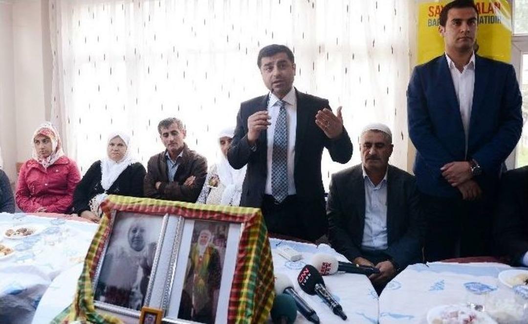Selahattin Demirtaş: &ldquo;halk Acının Etrafında Birleşmeli&rdquo;