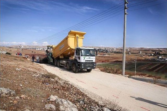 Şehitkamil Belediyesi İncilikaya Mahallesi’ne Modern Yollar Yapıyor