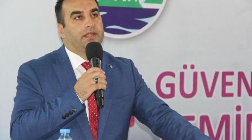 Rize’de Polis Memurlarına Yüzme Eğitimi Veriliyor