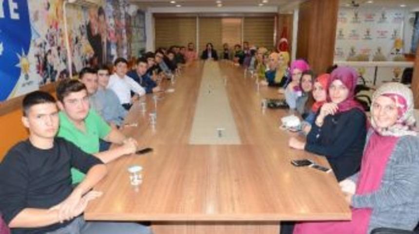 Sayar “ak Liseliler Geleceğimiz Olacak”