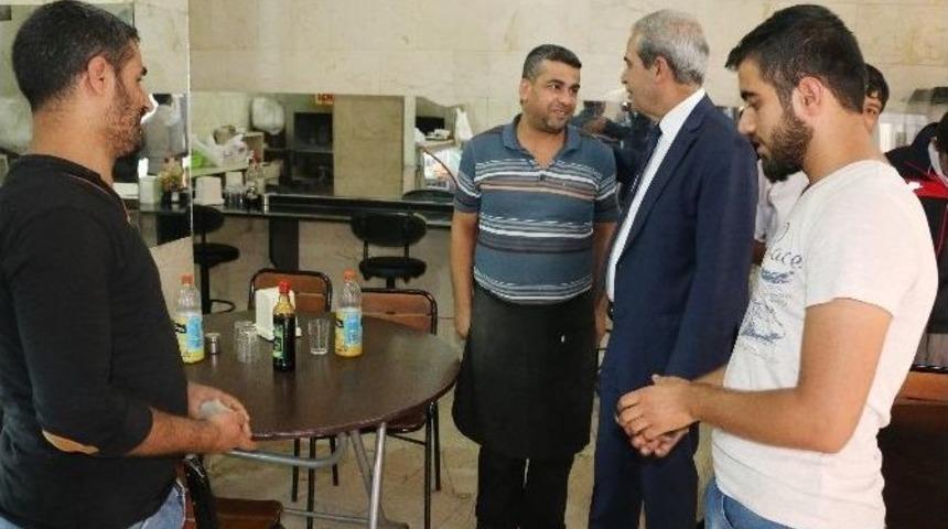 Başkan Demirkol, Atat&uuml;rk Mahallesi Esnafının Taleplerini Dinledi