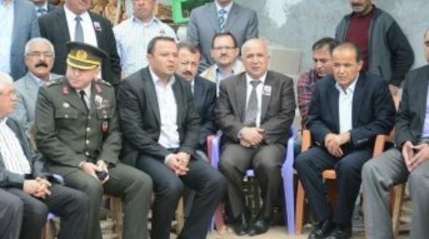 Başkan Karatay: "şehitlerimizin Emaneti Emanetimizdir"