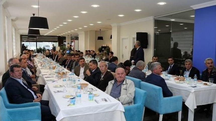 Başkan To&ccedil;oğlu Muhtarlarla Bir Araya Geldi