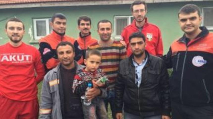 Boz&uuml;y&uuml;k&rsquo;te Kaybolan K&uuml;&ccedil;&uuml;k Muhammed Kısa S&uuml;rede Bulundu