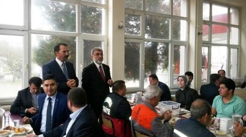 Eski Enerji Ve Tabii Kaynaklar Bakanı Taner Yıldız: