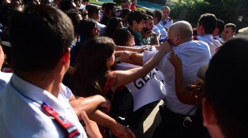 Aü’de Ankara Saldırısı Gerginliği