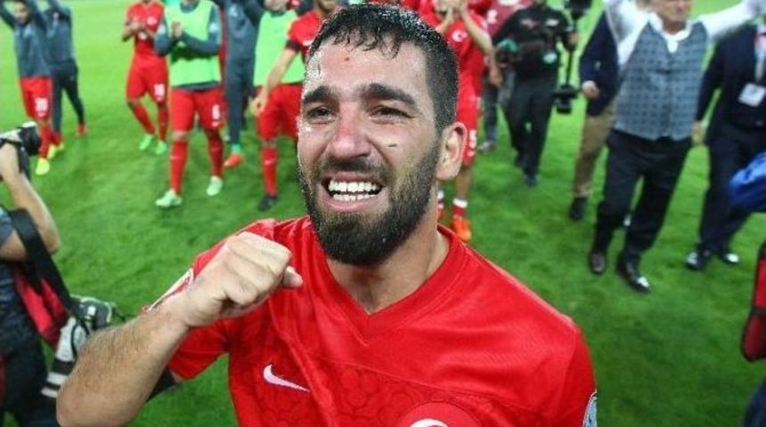 Arda Turan&rsquo;ın Mutluluk G&ouml;zyaşları