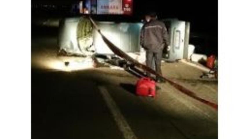 Başkent&rsquo;te Trafik Kazası: 1 &Ouml;l&uuml;, 5 Yaralı