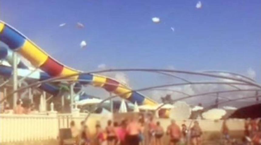 Antalya&rsquo;da Hortum Paniği