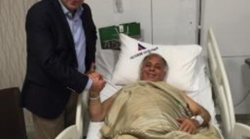 Başkan &Uuml;z&uuml;lmez&rsquo;den Altınkaya&rsquo;ya Ge&ccedil;miş Olsun Ziyareti