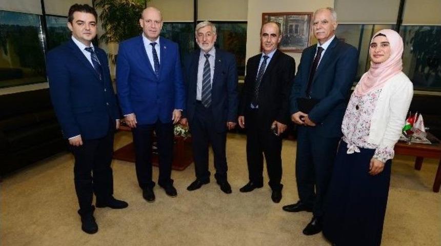 Sultan: &ldquo;t&uuml;rkiye&rsquo;nin G&uuml;&ccedil;l&uuml; Olması Filistin&rsquo;e G&uuml;&ccedil; Veriyor&rdquo;