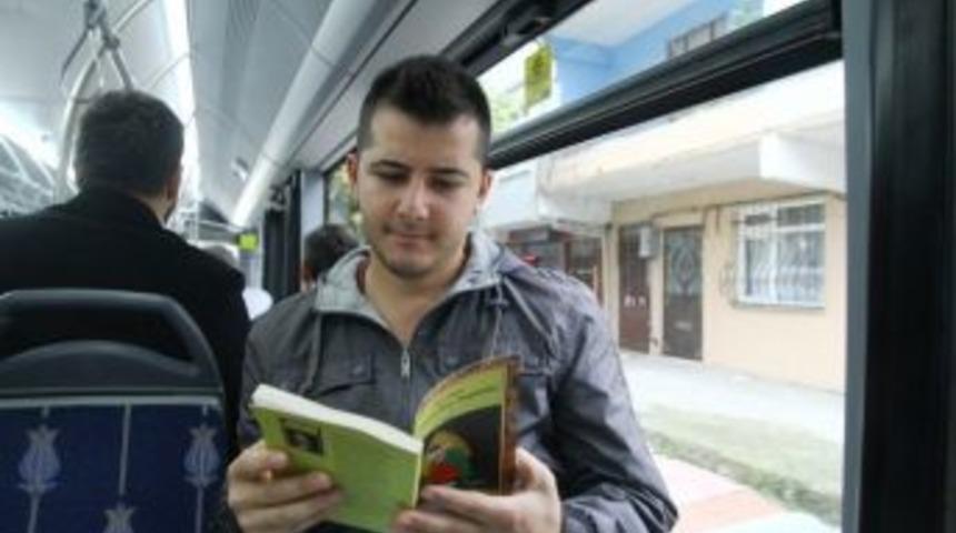 K&uuml;t&uuml;phaneli Otob&uuml;slere Yolculardan Tam Not