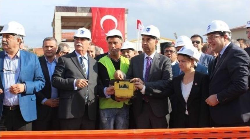 T&uuml;rkiye&rsquo;nin İlk &rsquo;yeşil&rsquo; Yerel Y&ouml;netim Binasının Temeli &Ccedil;anakkale&rsquo;de Atıldı