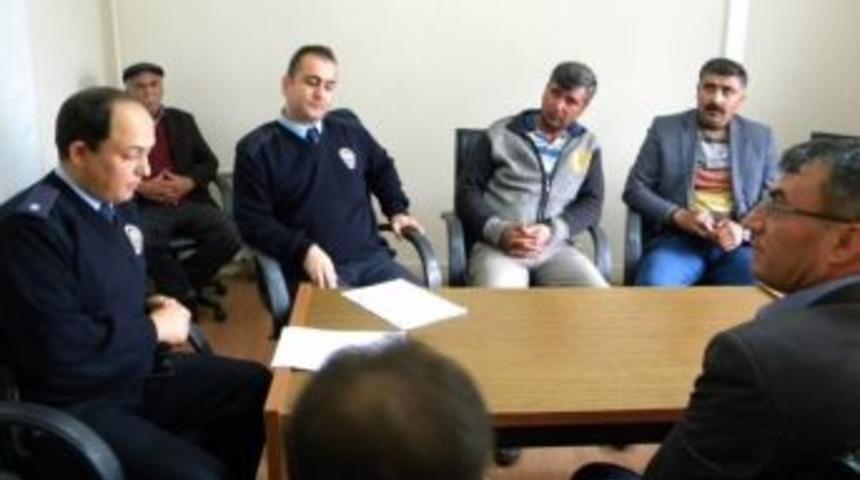 Sultanğı&rsquo;nda Servis Şof&ouml;rleri İle &ldquo;&ouml;nce Can&rdquo; Toplantısı