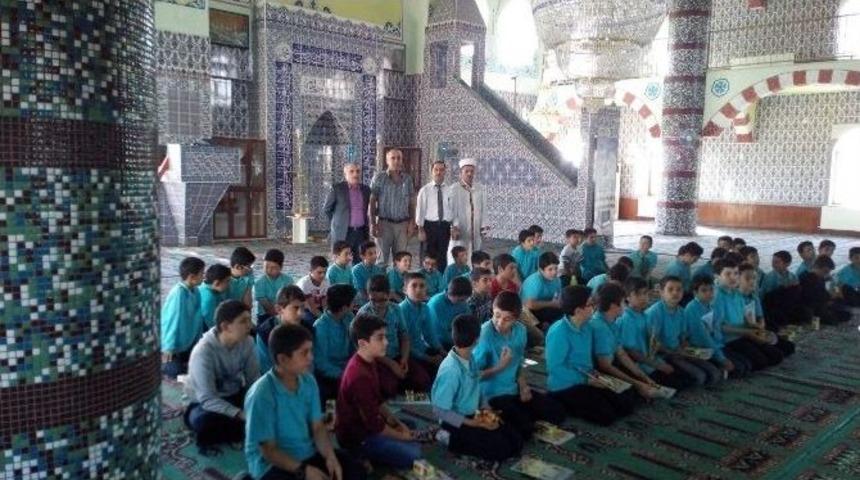 &Ouml;ğrencilere Camilerin &Ouml;nemi Anlatıldı