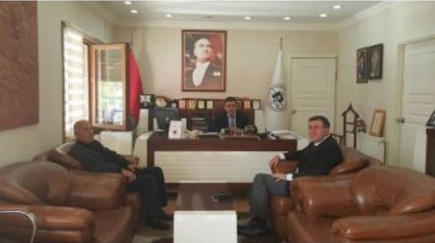 Bilecik Halk Bankası Şube M&uuml;d&uuml;r&uuml;nden Pazaryeri Belediyesine Ziyaret