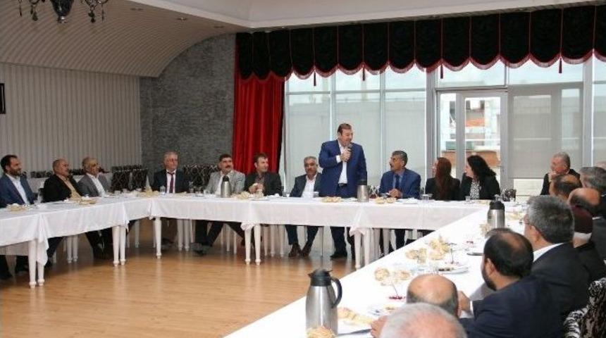 Başkan Kadıoğlu, Doğu Ve G&uuml;neydoğulu Kanaat &Ouml;nderleri İle Buluştu