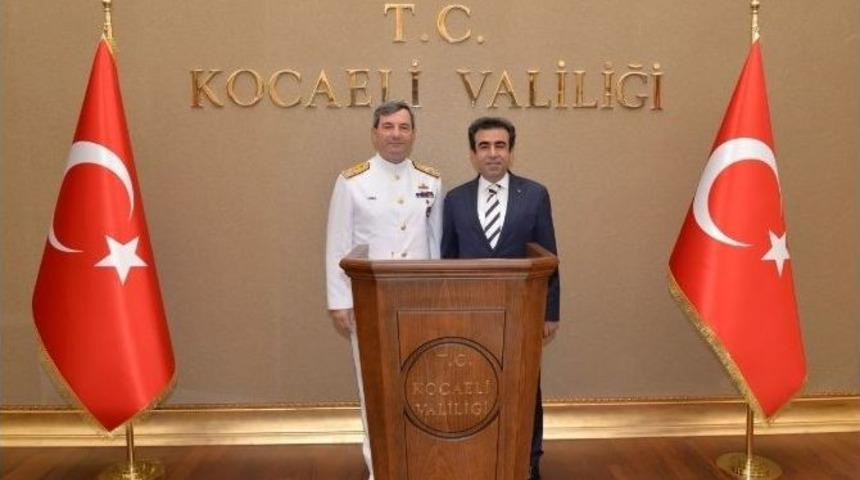 Donanma Komutanı K&ouml;sele&rsquo;den Vali G&uuml;zeloğlu&rsquo;na Ziyaret