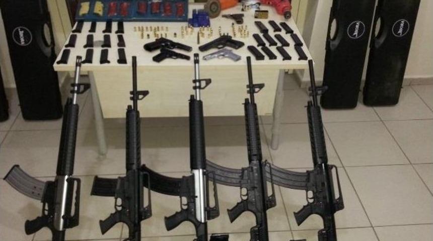 Silah Ticareti Yapanlara Baskın