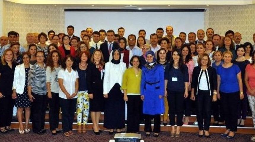 Aydın&rsquo;de Okul İdarecileri Ve &Ouml;ğretmenlere Dengeli Beslenme Anlatıldı