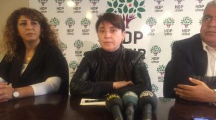 Leyla Zana Taziye Dilekleri İ&ccedil;in İzmir&rsquo;de