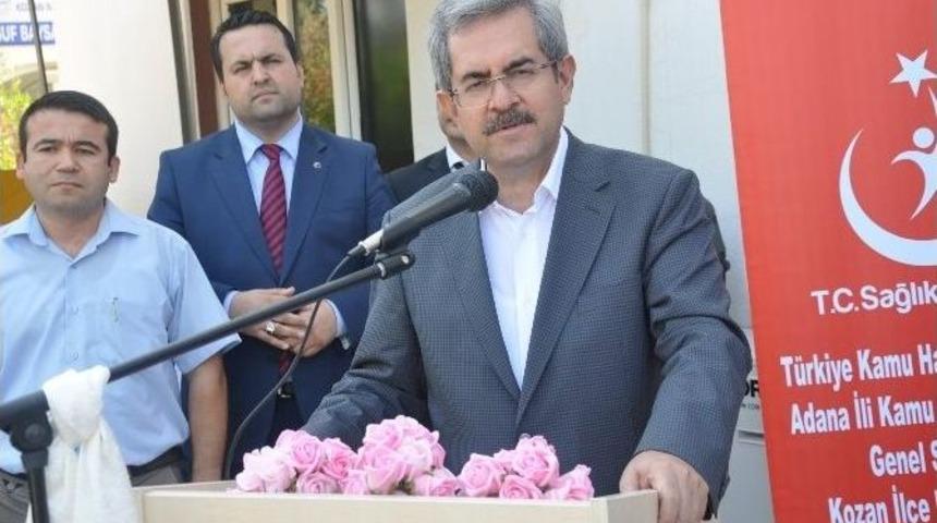 &Uuml;n&uuml;var: "hastayız Diye Gelene Yastayız Diye Bakmamak Hekimliğe Sığmaz"