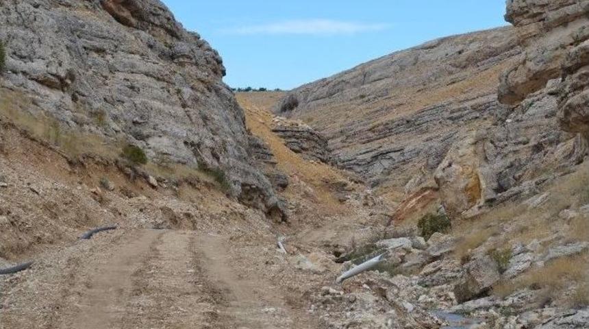 Kurşunlu Mahallesi&rsquo;nin Su Sorunu &Ccedil;&ouml;z&uuml;ld&uuml;