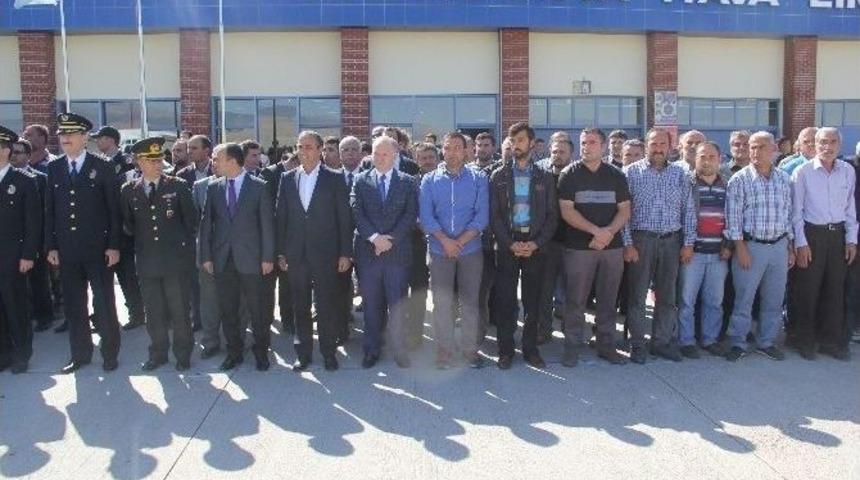 Van&rsquo;da Şehit D&uuml;şen Polis Memuru Toprağa Veriliyor