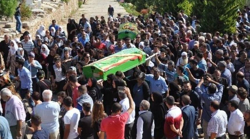 Ankara&rsquo;daki Patlamada &Ouml;len 3 Kişi Alanya&rsquo;da Toprağa Verildi