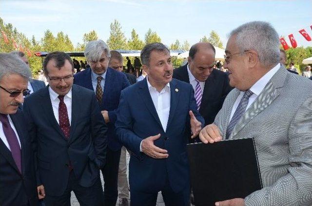 Aliya İzzetbegoviç Mesleki Teknik Ve Anadolu Lisesi Açıldı