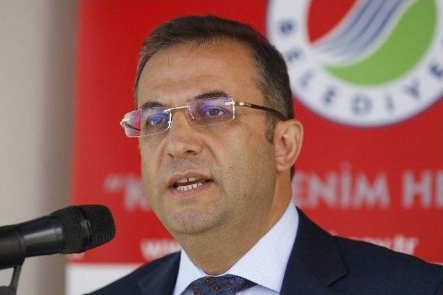 Antalya Emniyeti Müzikle Çocukları Birleştirdi