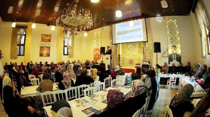 Tok: &ldquo;derebah&ccedil;e Altın &Ccedil;ağını Yaşıyor&rdquo;