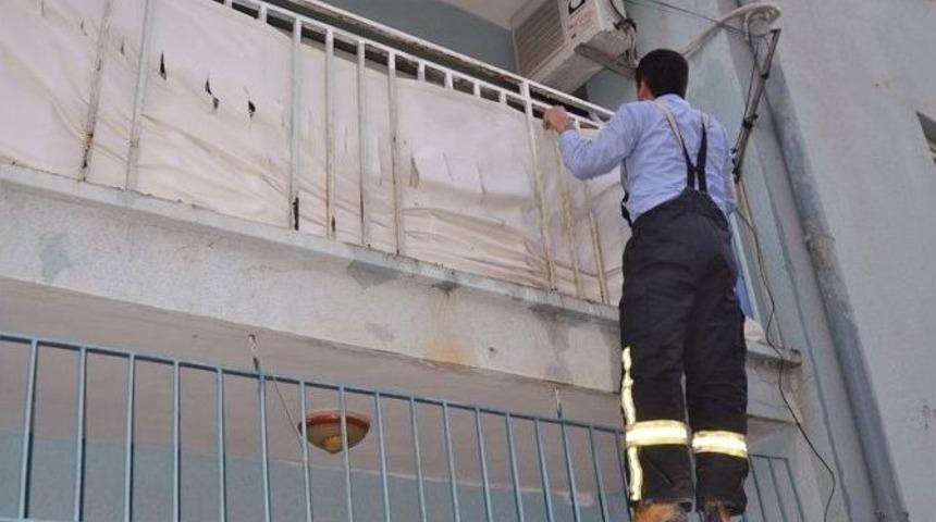 &Ouml;ğretmen Lojmanlarında Yangın