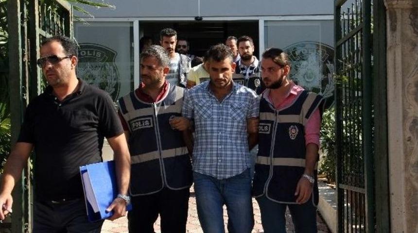 Sulama Kanalındaki Cesetle İlgili 1&rsquo;i Kadın 6 G&ouml;zaltı