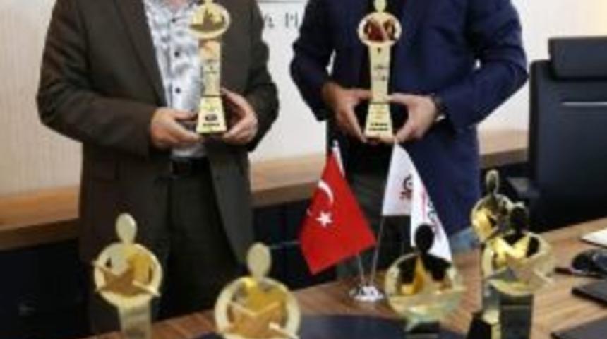 Değerli Marka &Ouml;d&uuml;lleri Sahiplerine Kavuşacak