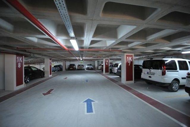 Osmangazi’nin En Büyük Otoparkı Açıldı